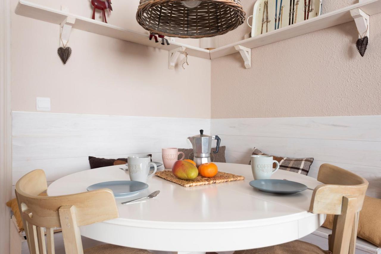 Musales ☆ Apartamento Para 4 Personas Con Ascensor Apartment Sallent de Gállego Exterior foto